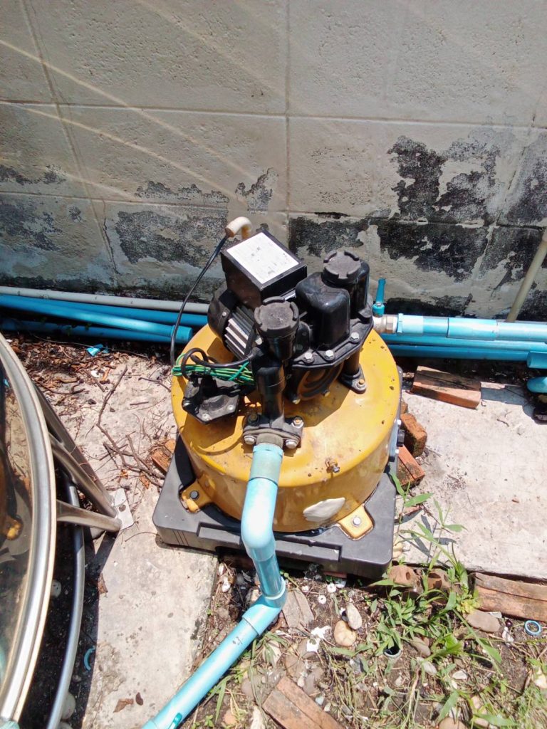 ปั๊มน้ำ