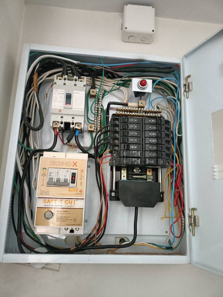 ตู้เมนไฟฟ้า