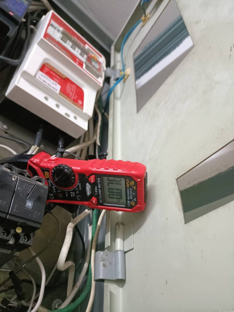 ตรวจเช็กตู้โหลด