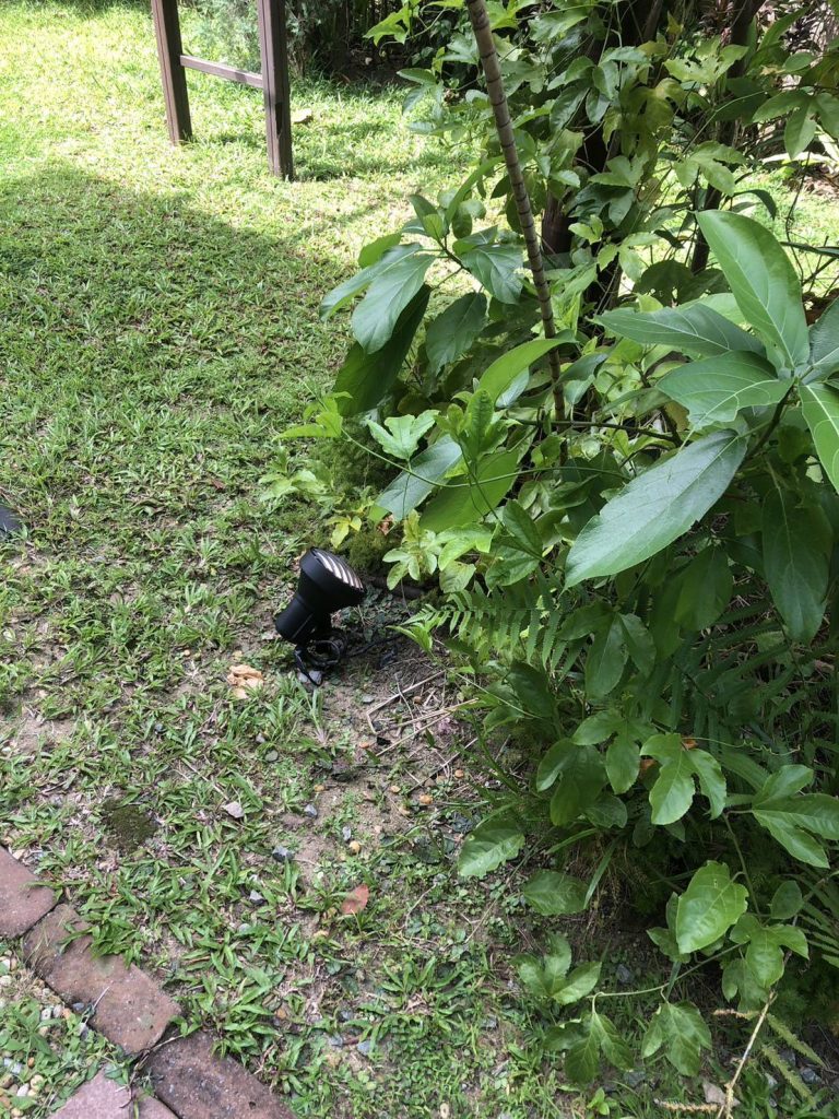 งานติดตั้งโคมไฟแต่งสวน