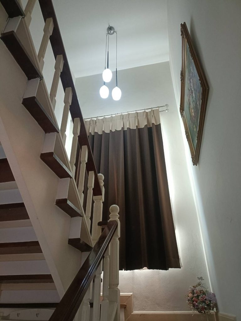โคมไฟห้อย