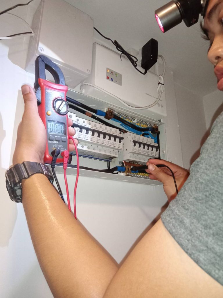 ตรวจเช็คตู้คอนซูมเมอร์