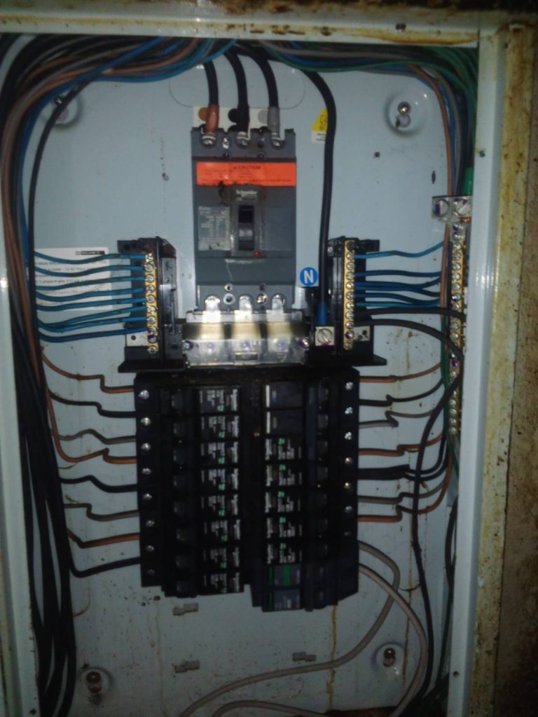 ตู้โหลดเซ็นเตอร์