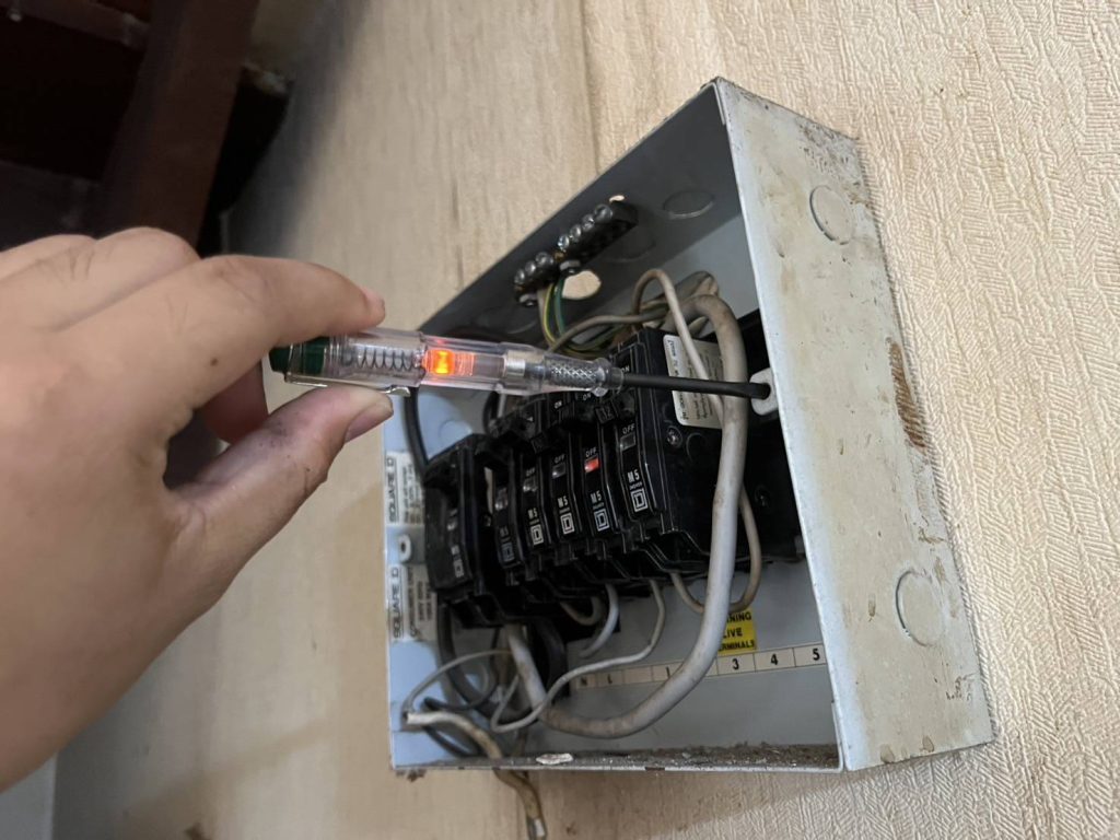 เช็กไฟในตู้คอนซูมเมอร์