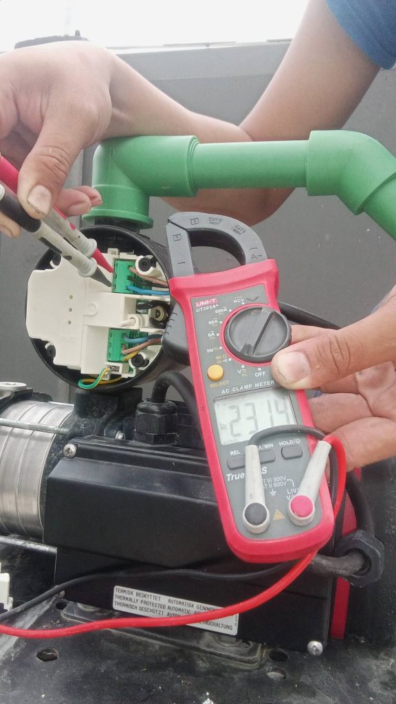 วัดไฟปั๊มน้ำ