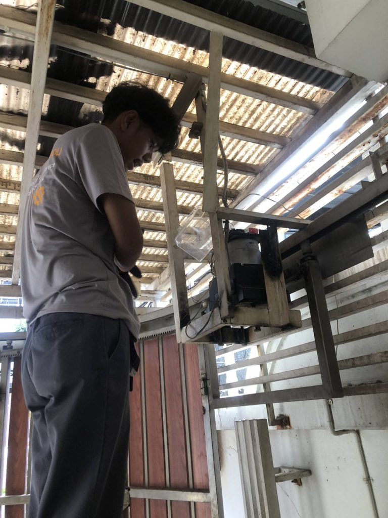 ตรวจเช็กมอเตอร์ประตูรีโมท