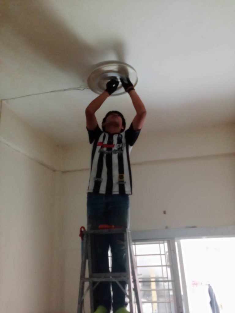 ติดตั้งไฟดาวน์ไลท์