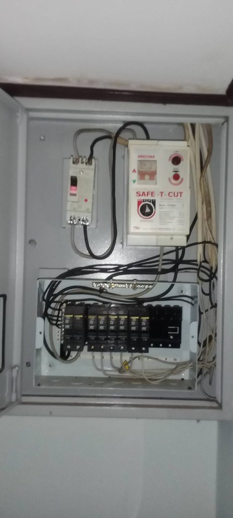 ตรวจเช็คเชฟตี้คัทเอาท์