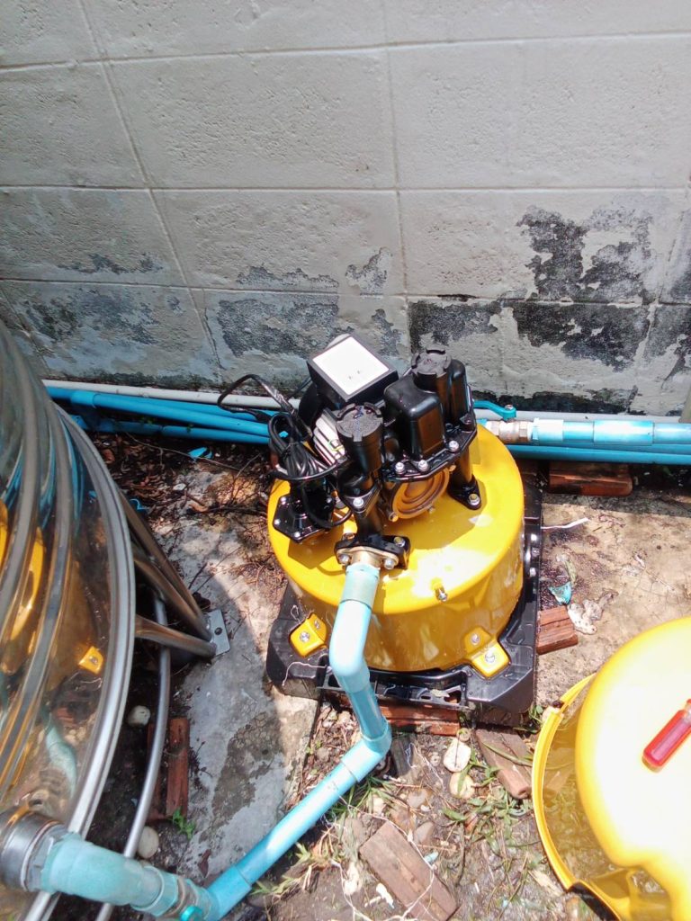 ปั๊มน้ำ