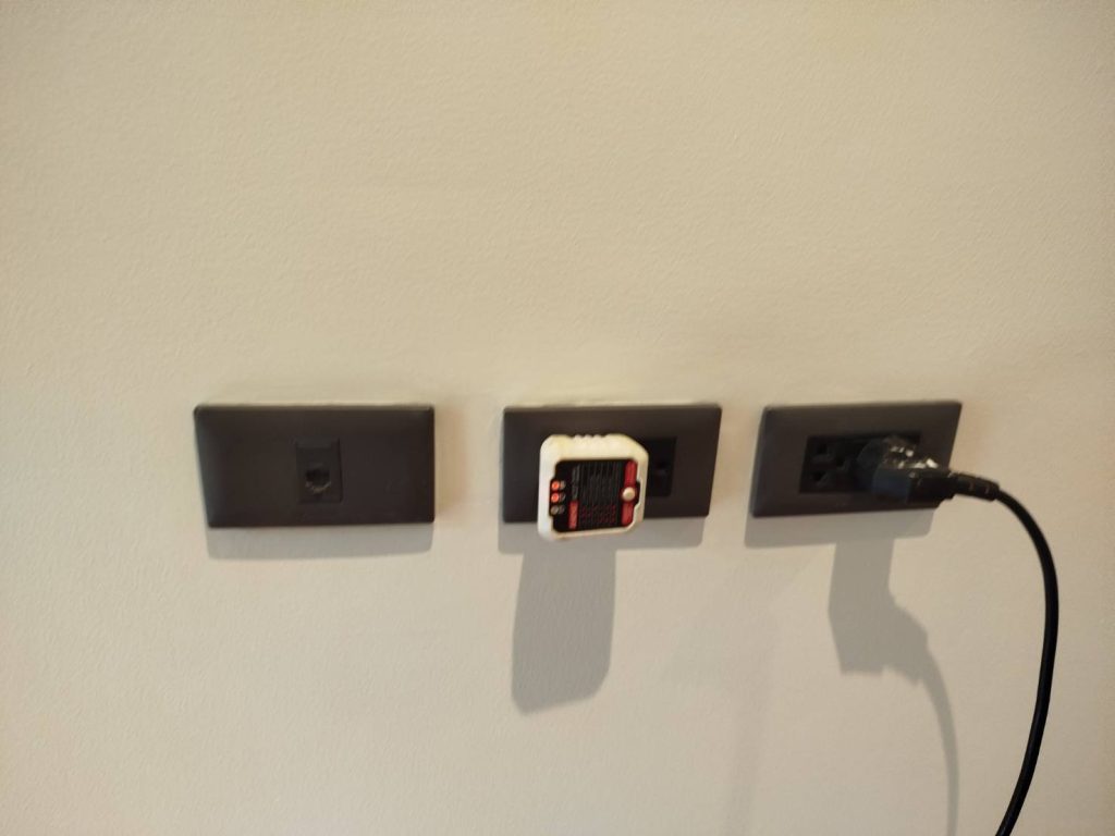 เช็กปลั๊กไฟ