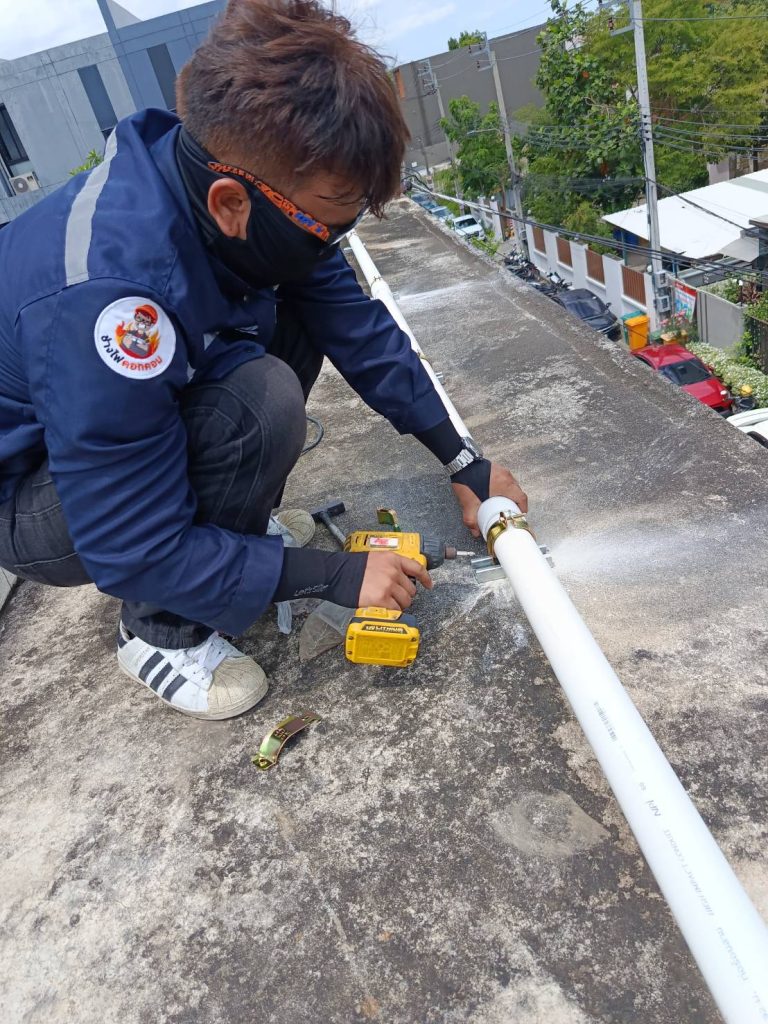 เดินท่อร้อยสาย