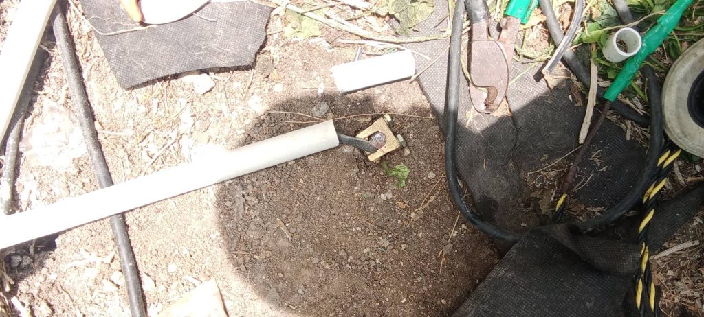 จุดฝังแท่งกราวด์