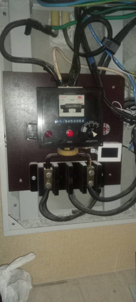 อุปกรณ์ป้องกันไฟฟ้ารั่ว