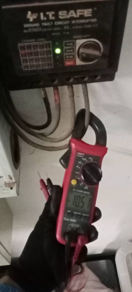 measuring AC voltage at a GFCI