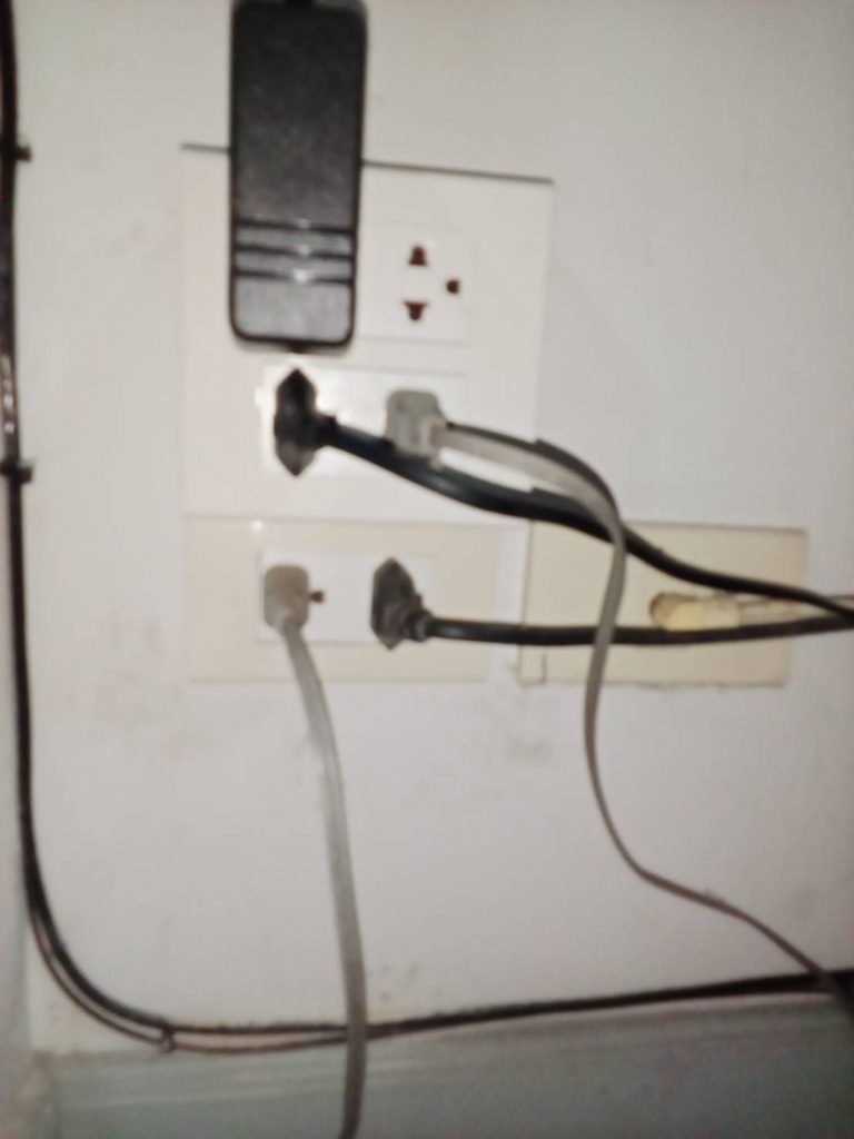 ปลั๊กไฟ